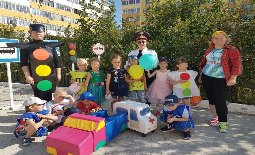 Познавательно – развлекательное мероприятие «День рождения Светофорика»