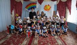 «Военный парад дошколят»