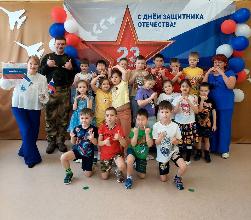 Боец с позывным «Чайка» в гостях у ребят