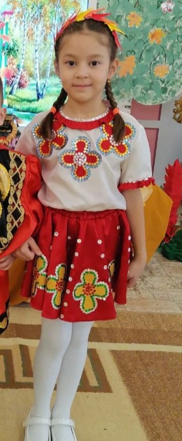 3 место дс 47 Каипова Сафия повар.jpg